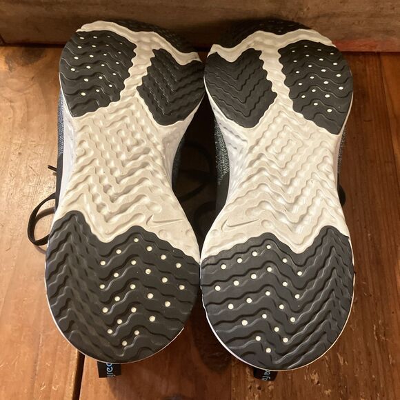 Nike Odyssey React 2 Flyknit Running Shoes Black Blue AH1015-002 Men’s Size 10.5 - Picture 7 of 7